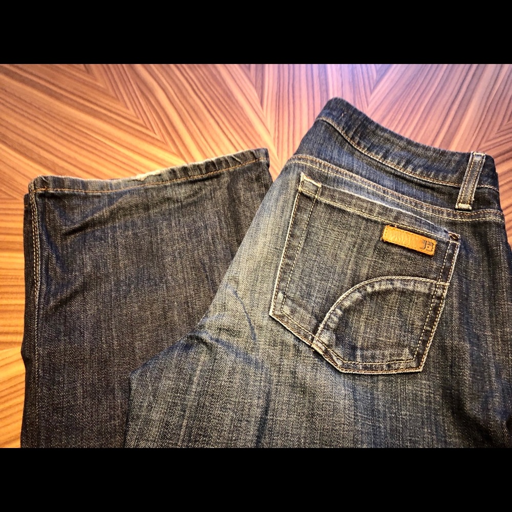 LAST CHANCE: Joe’s Honey Booty Midrise Bootcut